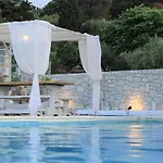 Willa Karavos Waterfront Skopelos