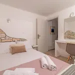 Karavos Waterfront * Skopelos