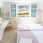Karavos Waterfront Willa *