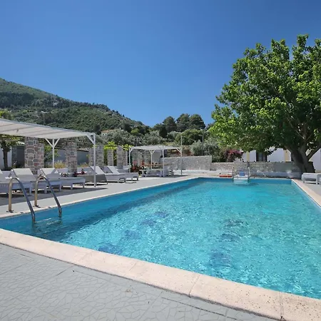 Karavos Waterfront Villa