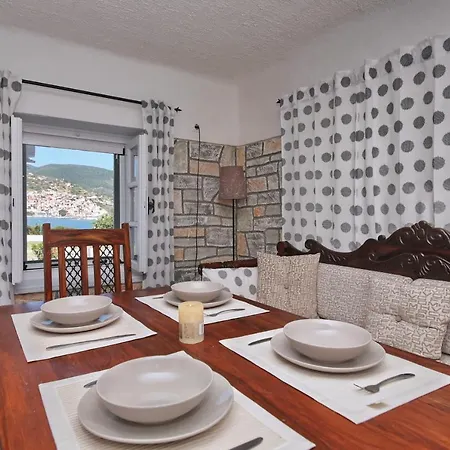 Karavos Waterfront Skopelos